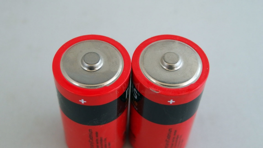 Batterien die bereits ihren Geist aufgegeben haben kann man kurzfristig wiederbeleben