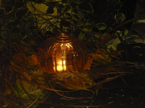 Windlicht aus altem Glas-Lampenschirm