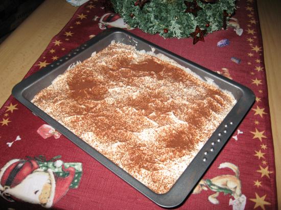 Das leckere Spekulatius-Tiramisu ist schnell gemacht und das perfekte Dessert an Weihnachten.