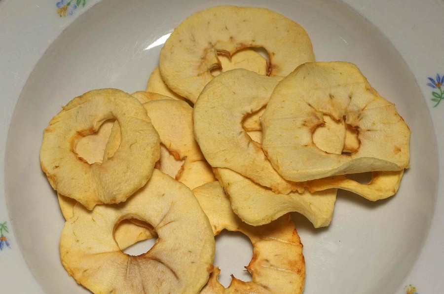 Die Apfelchips sind echt lecker und natürlich gesünder als herkömmliche Chips.