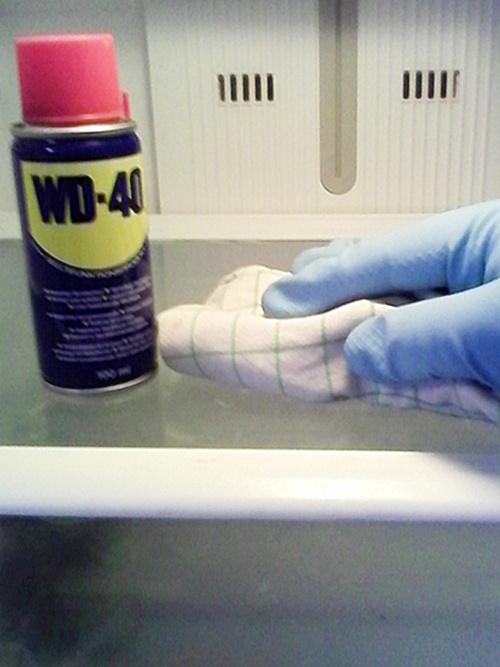 WD-40 Kühlschrank reinigen