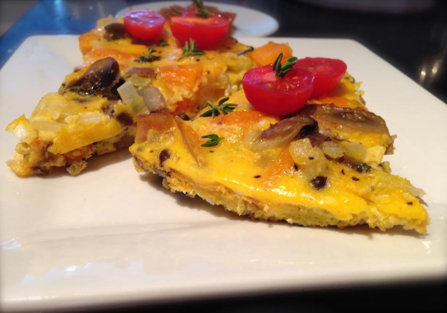 Omelett mit Butternut Kürbis, Champignons und Salbei - vegetarisch