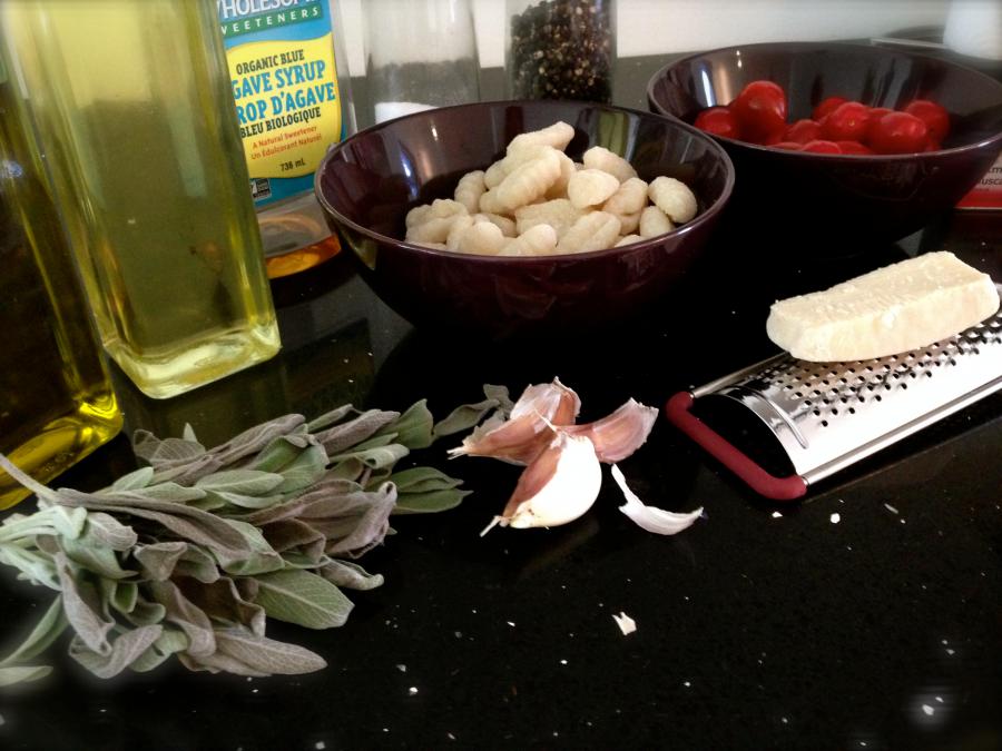 Aromatische Salbei-Gnocchi mit Kirschtomaten und Parmesan - vegetarisch 2