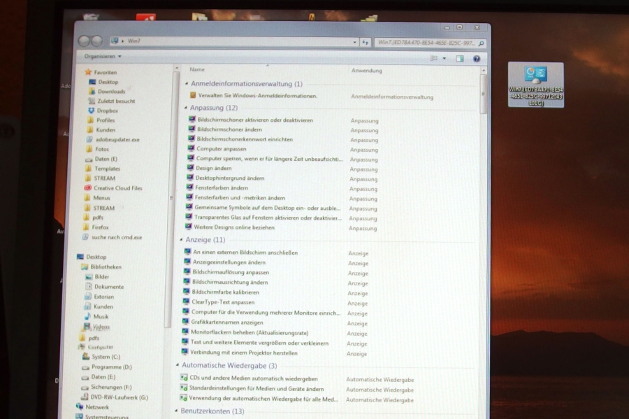 Windows 7 im Überblick: Auf den Desktop einen neuen Ordner erstellen (Maus Rechtsklick - Neuer Ordner).