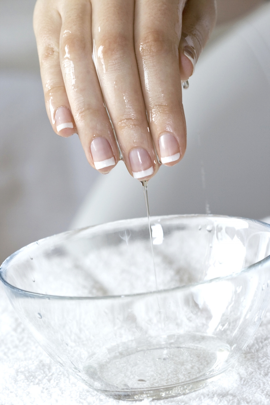 Milch-Olivenöl Handbad gegen raue Hände.