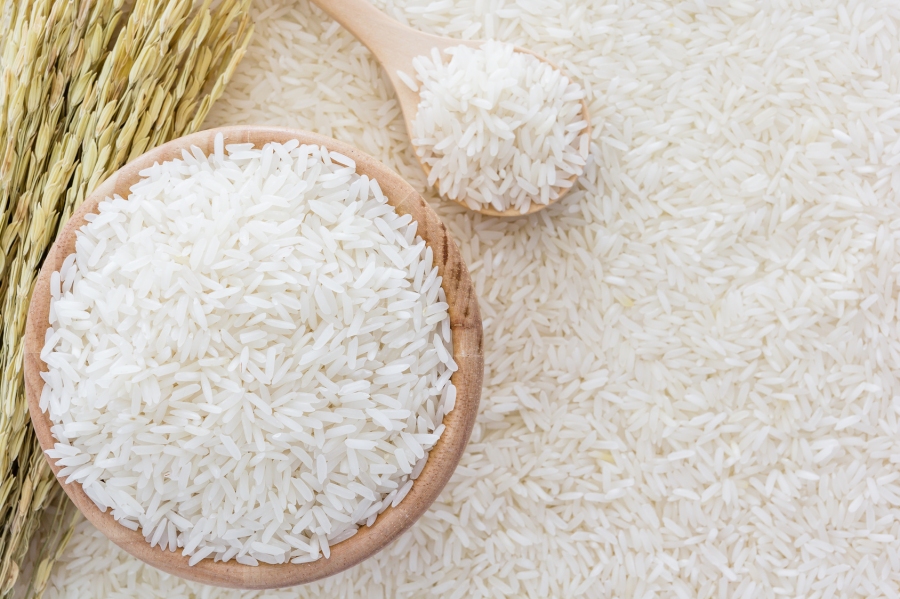 Die Mono-Diät mit Reis (mono = „eins“) ist einfach erklärt: Morgens, mittags und abends steht polierter Reis (weiß und geschält) auf dem Speiseplan.