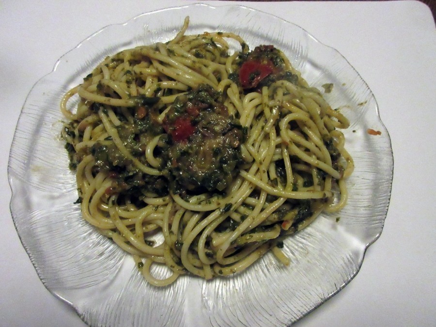 spaghetti spinat tomatensosse