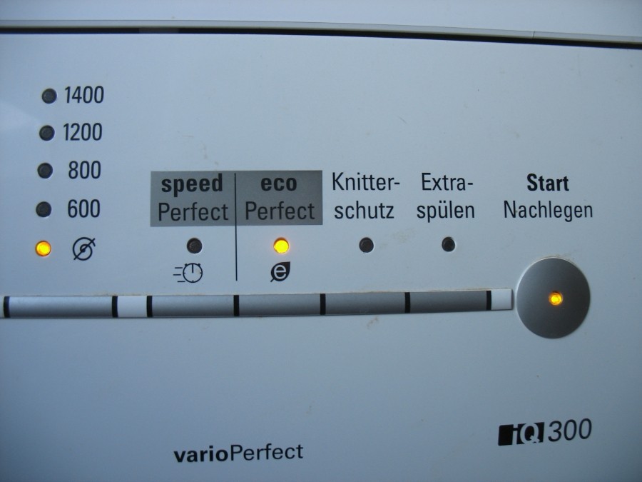 Bei den meisten Waschmaschinen gibt es diese wichtigen Einstellungen: „speed Perfect“ und „eco Perfect“.