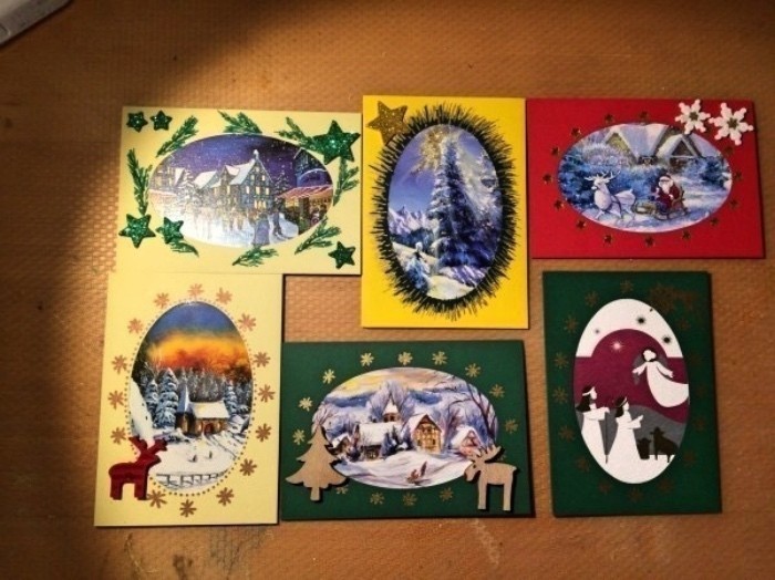 Lust am Basteln und Gestalten? Analoge Weihnachtskarten kreativ, individuell und ausgefallen selbst gestalten.
