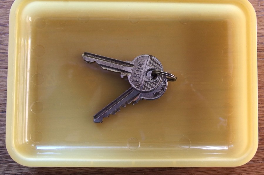 Hier ein Tipp, wie man in seine Wohnung kommt, wenn man seinen Schlüssel verloren oder vergessen hat.