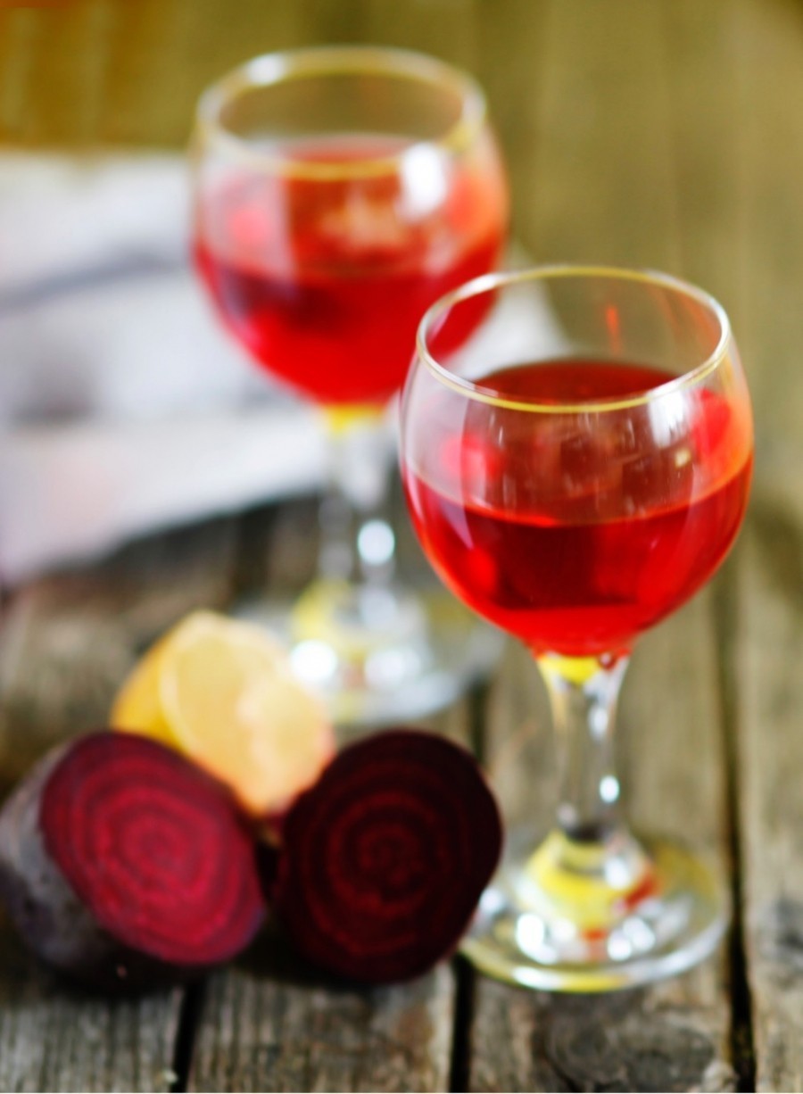 Hast du schon mal Rote-Beete-Wein probiert? Noch nicht? Hier ist ein Rezept für dich!