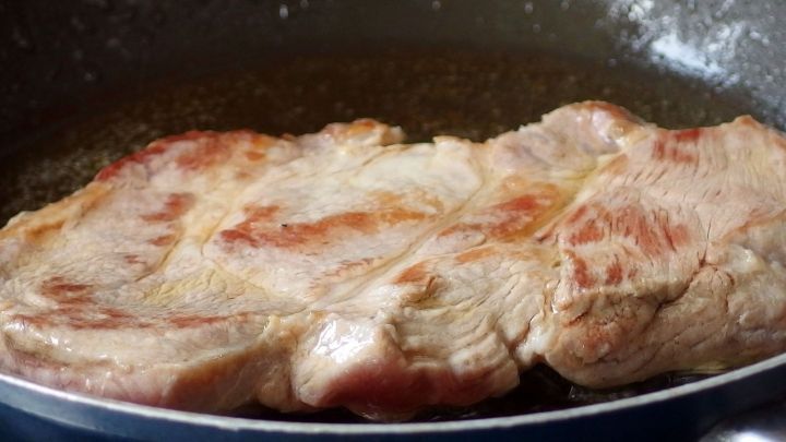 fleisch anbraten