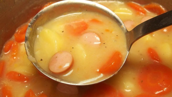 Schnell ist es passiert und es ist zu viel Salz im Essen gelandet. Dieser Tipp hilft, dass das Essen nicht versalzen schmeckt.