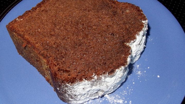 1 EL Apfelessig zum Teig hinzufügen und der Schokoladenkuchen wird viel saftiger und schmeckt lecker!