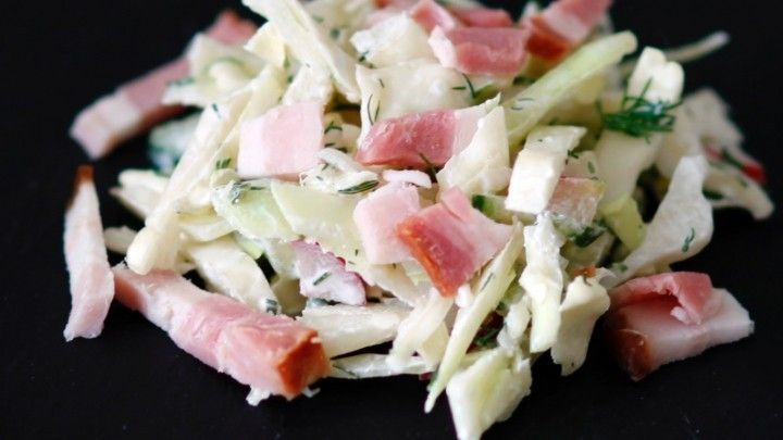 Warmer Krautsalat mit Speckwürfeln - Rezept | Frag Mutti