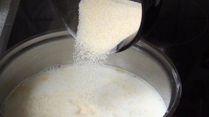 Reste von Grießbrei weiterverwenden - Grießbrei ungesüßt kochen.