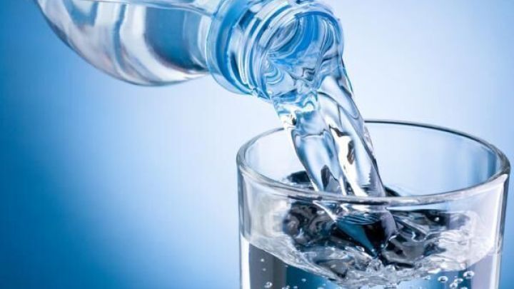 Ist Zu Viel Wasser Trinken Schadlich Frag Mutti