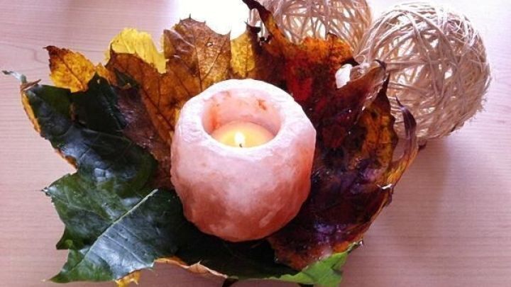 Jetzt sieht man überall bunte Blätter, sie sind wunderschön anzusehen. Nimm dir welche mit nach Hause & bastle eine tolle Dekoschale daraus.
