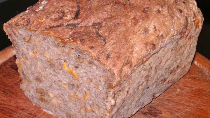 Rezept: Brot mit Hokkaidokürbis und Walnüssen | Frag Mutti