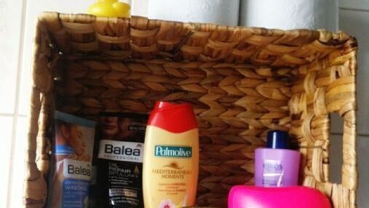 Aufbewahrungskörbe als Wandregale nutzen | Frag Mutti