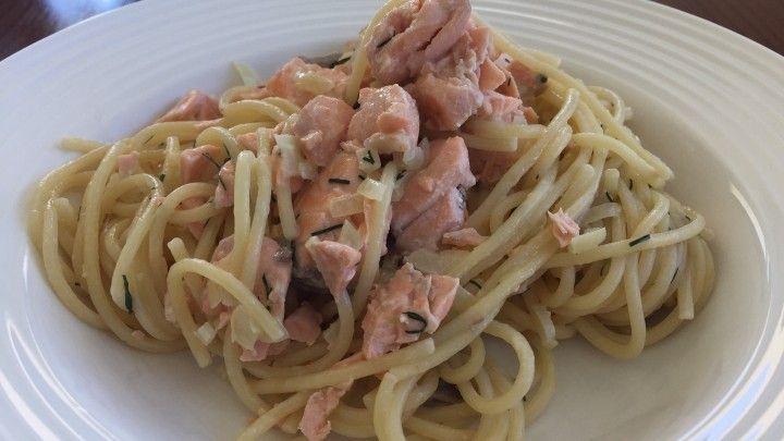 Leckere Nudeln Mit Lachs Sahne Sosse Rezept Frag Mutti