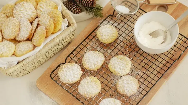 Diese leckeren Puddingplätzchen sind superschnell gemacht & perfekt für den Advent und Weihnachten.