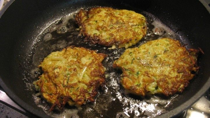 Kartoffel-Zucchini-Rösti-Taler - Rezept | Frag Mutti