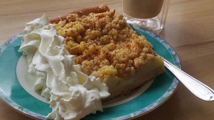 Saftiger Apfelkuchen Mit Griessbrei Und Streuseln Rezept Frag Mutti