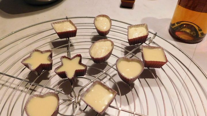 Zartschmelzende Weiße Schokoladen-Orangen-Pralinen - Rezept