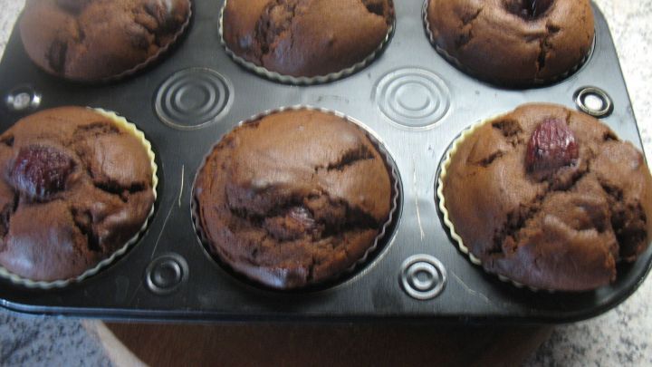 Schnelle Schoko-Kirsch-Muffins - Rezept | Frag Mutti