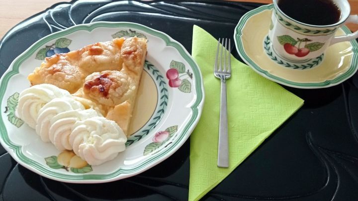 Apfelkuchen mit Vanillepudding - Rezept | Frag Mutti