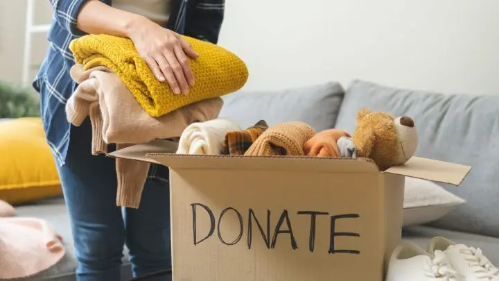 Schon mal etwas von „Slow Living“ gehört? Mit diesen Tipps sorgst du für ein entspannteres, und stressfreieres Leben.