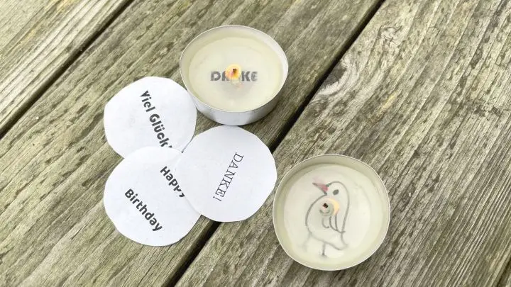 Personalisiere Teelichter mit versteckter Botschaft – Ideal als Last-Minute-Geschenk für Weihnachten oder Silvester.
