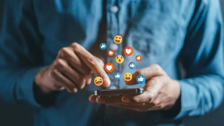 Die Screentime zu reduzieren ist gar nicht so leicht, denn Apps sind so gestaltet, dass wir m&ouml;glichst viel Zeit mit ihnen verbringen.