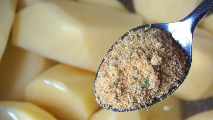 Kartoffeln muss man nicht mit Salz kochen, man kann auch Fleisch- oder Gemüsebrühe verwenden.