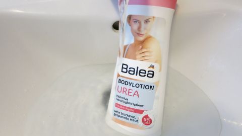 Bodylotion: So hat man ein schönes pflegendes Duftbad und eine angenehme Resteverwertung.