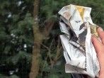 <strong>Fenster</strong> werden blitzeblank mit Zeitungspapier