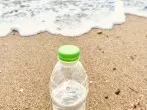 Kühle Getränke am Strand ohne Bewirtschaftung