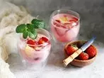 Alkoholische Erdbeerbowle: Erdbär