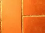 Klinker (Naturstein) Boden reinigen (von Jahrzehnte altem Dreck)