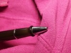 Schnaps gegen Kugelschreiberflecken auf der Kleidung