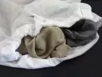 Socken in den Wäschesack