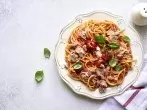 Pfiffige Tomaten-Thunfischsoße für Spaghetti