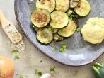 Zucchini mit Senfsabayon