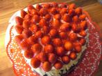 Muttertagsherz - Erdbeersahnetorte