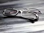 Brillen, die man nicht mehr trägt, zum Optiker bringen & spenden