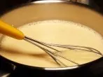 Pudding mit weniger Aufwand und Geschirr kochen