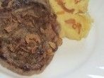Essen für Kinder schnell abkühlen: Teller aus dem Kühlschrank