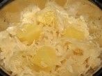 Sauerkraut etwas lieblicher machen mit Ananas und Sahne