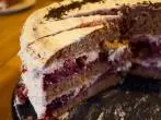 Schwarzwälder Kirschtorte mit Alkohol